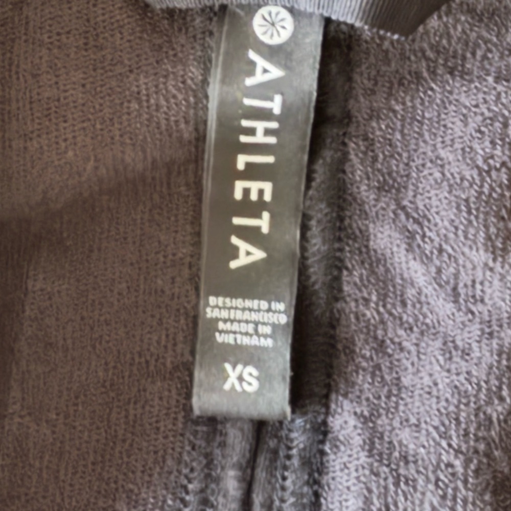 Athleta Mantra Hooded Wrap Sweatshirt
Jacket Cardigan - Picture 12 of 15